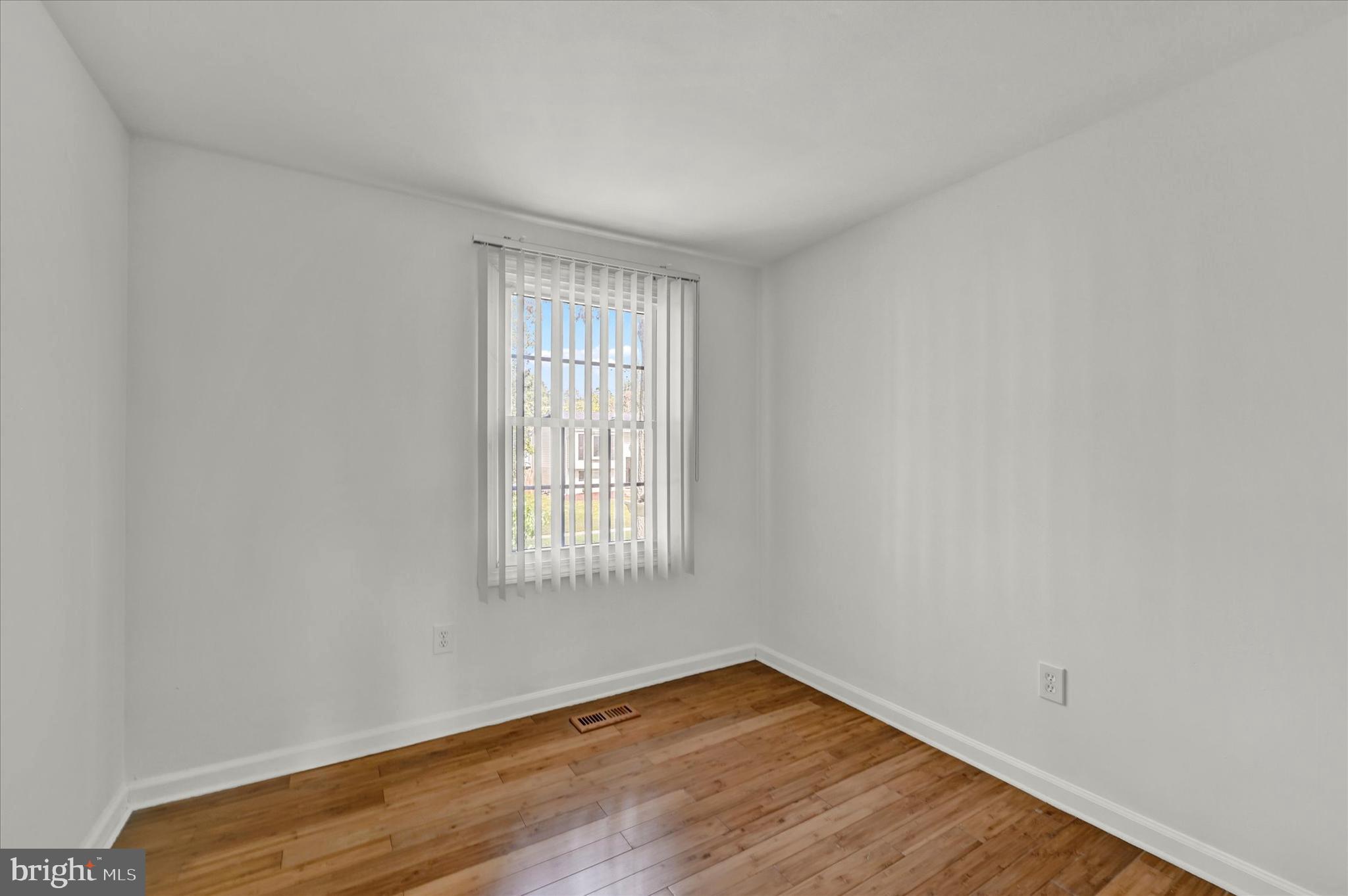 RIVERDALE FOREST - Residential