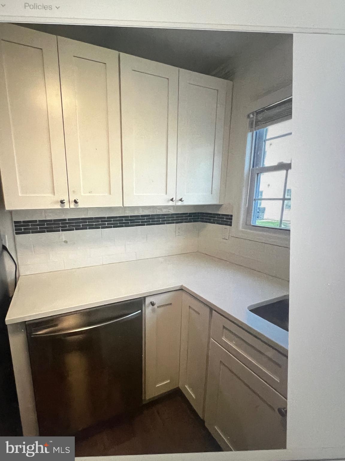 FOX CHASE/EXETER - Residential Lease