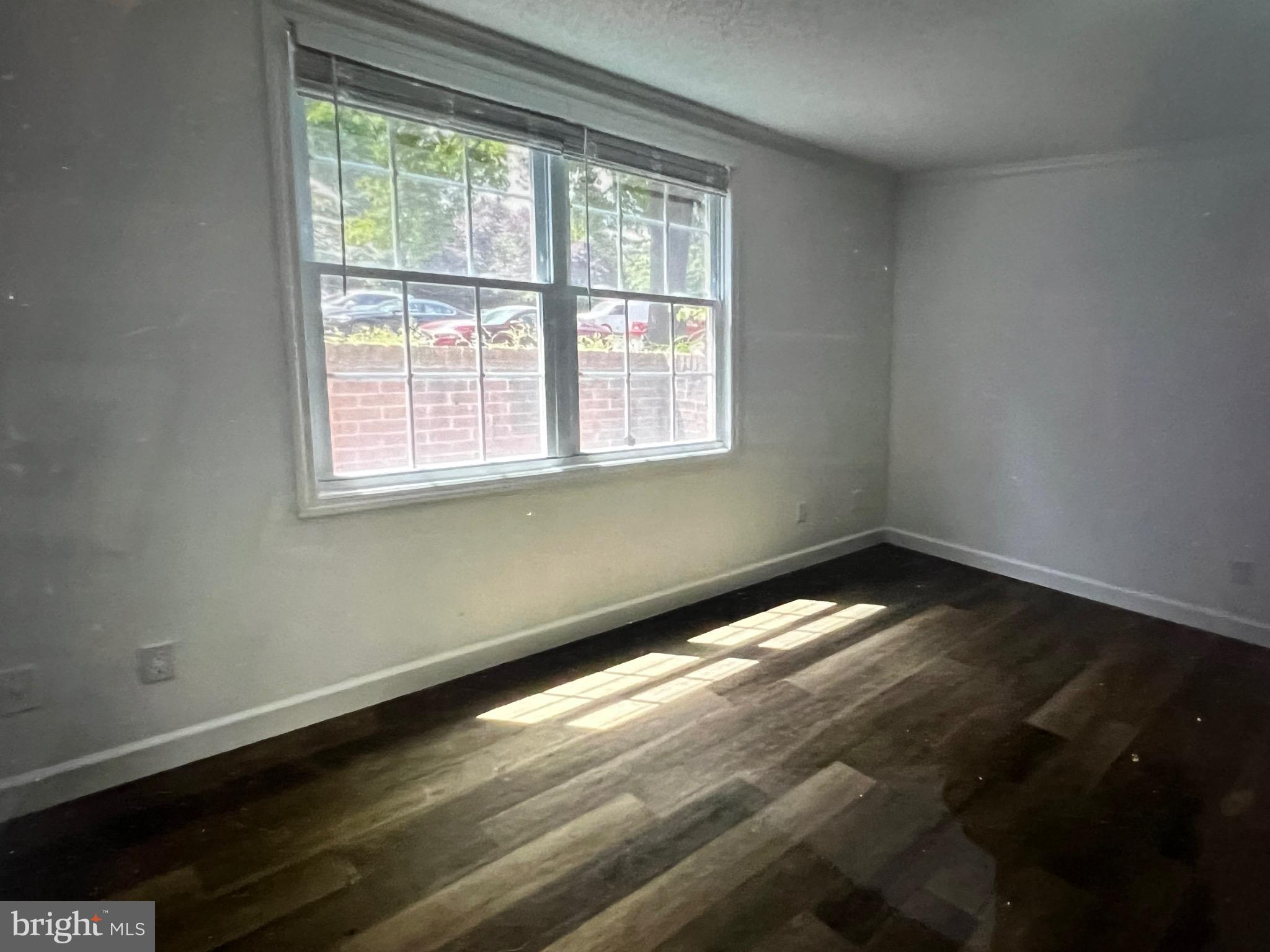 FOX CHASE/EXETER - Residential Lease