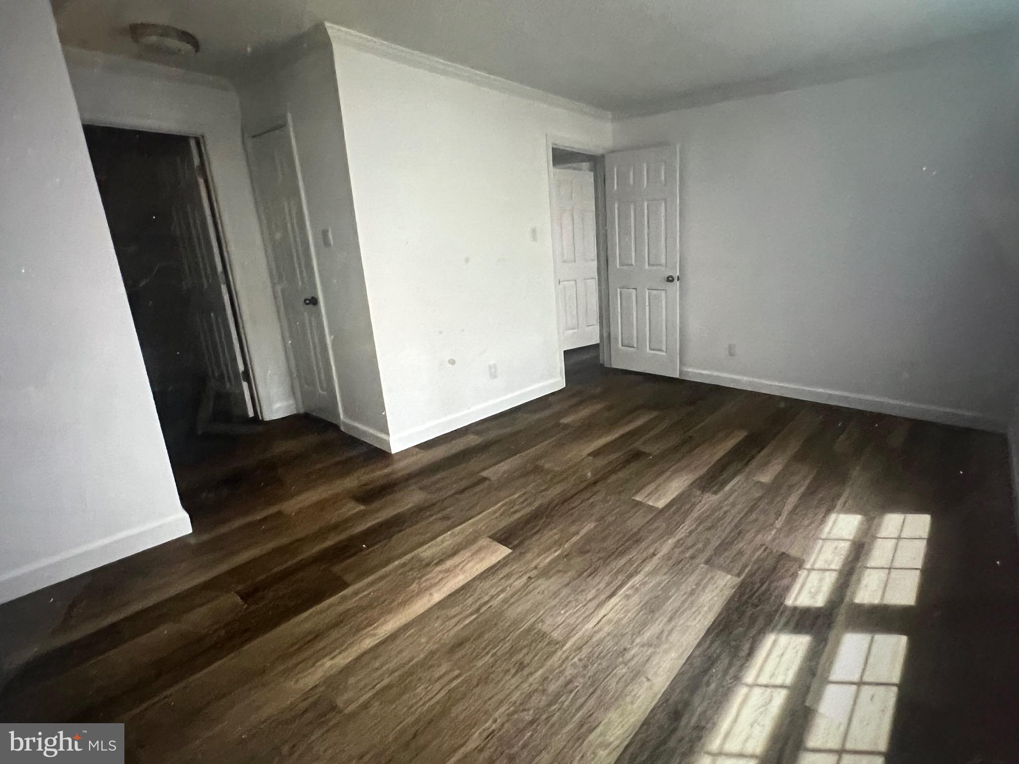 FOX CHASE/EXETER - Residential Lease