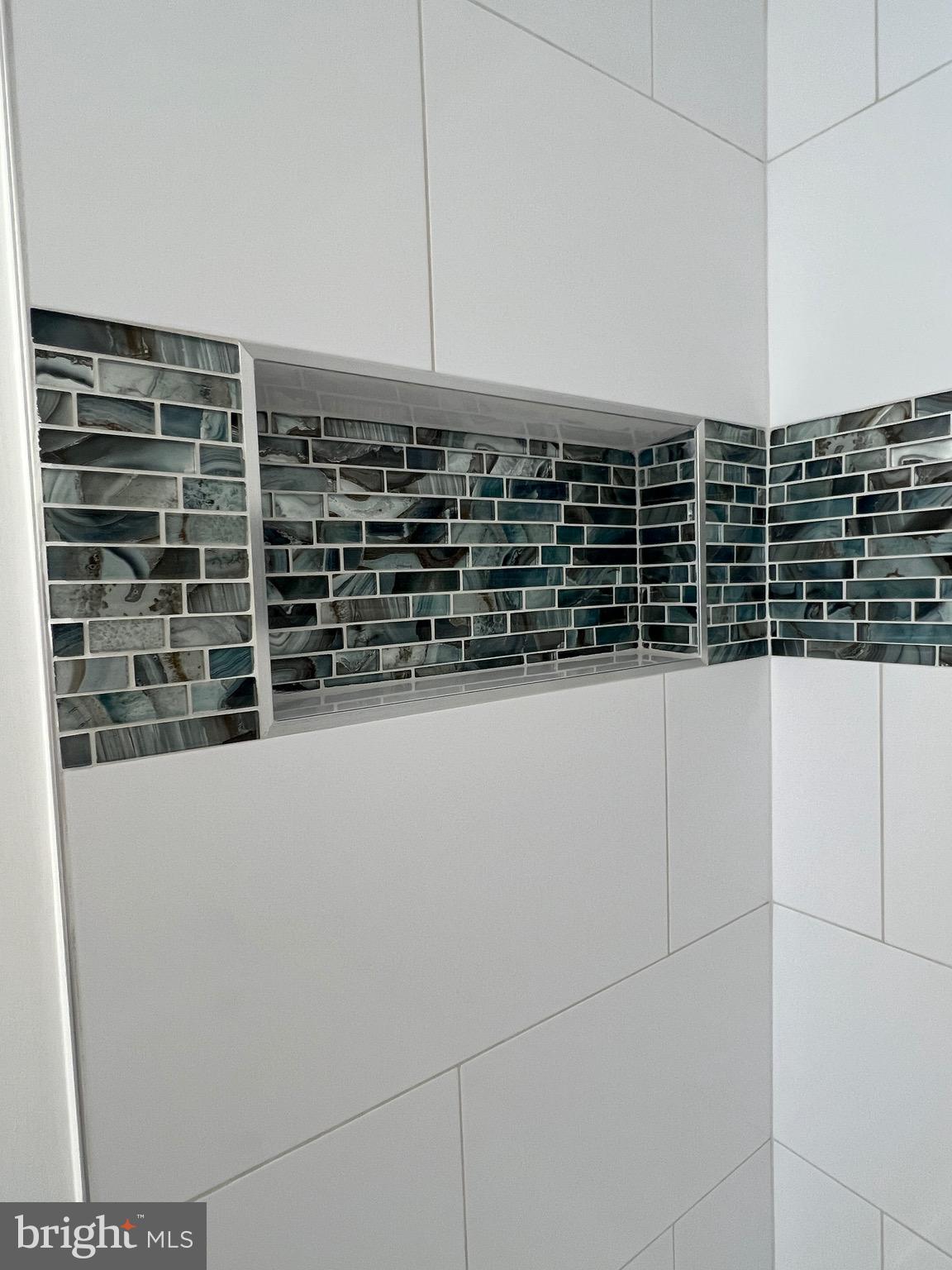 FOX CHASE/EXETER - Residential Lease