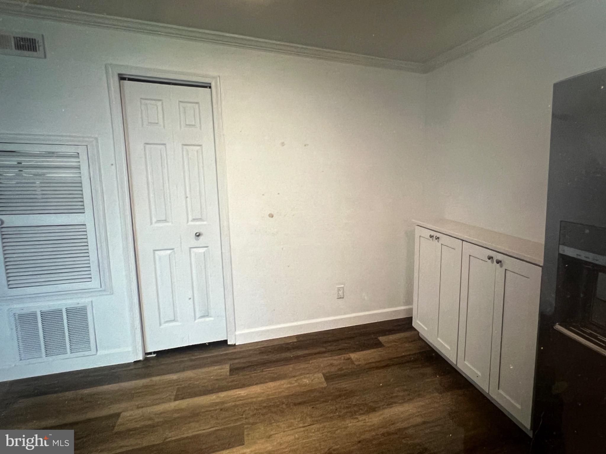 FOX CHASE/EXETER - Residential Lease