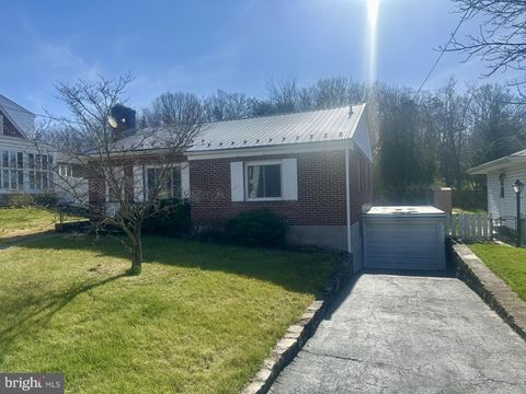 Homes For Sale - 1105 Holland Street<br/> CUMBERLAND, MD 21502