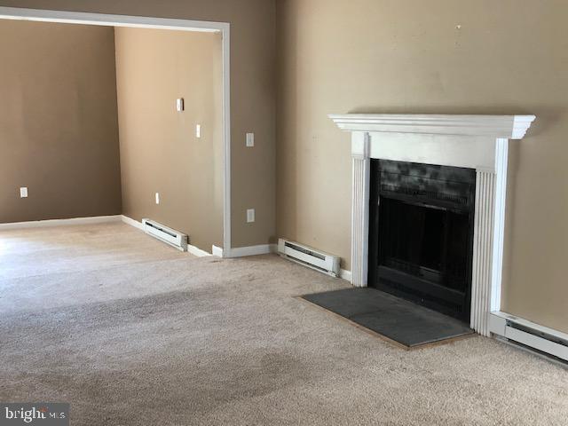 SMUGGLERS COVE - Residential