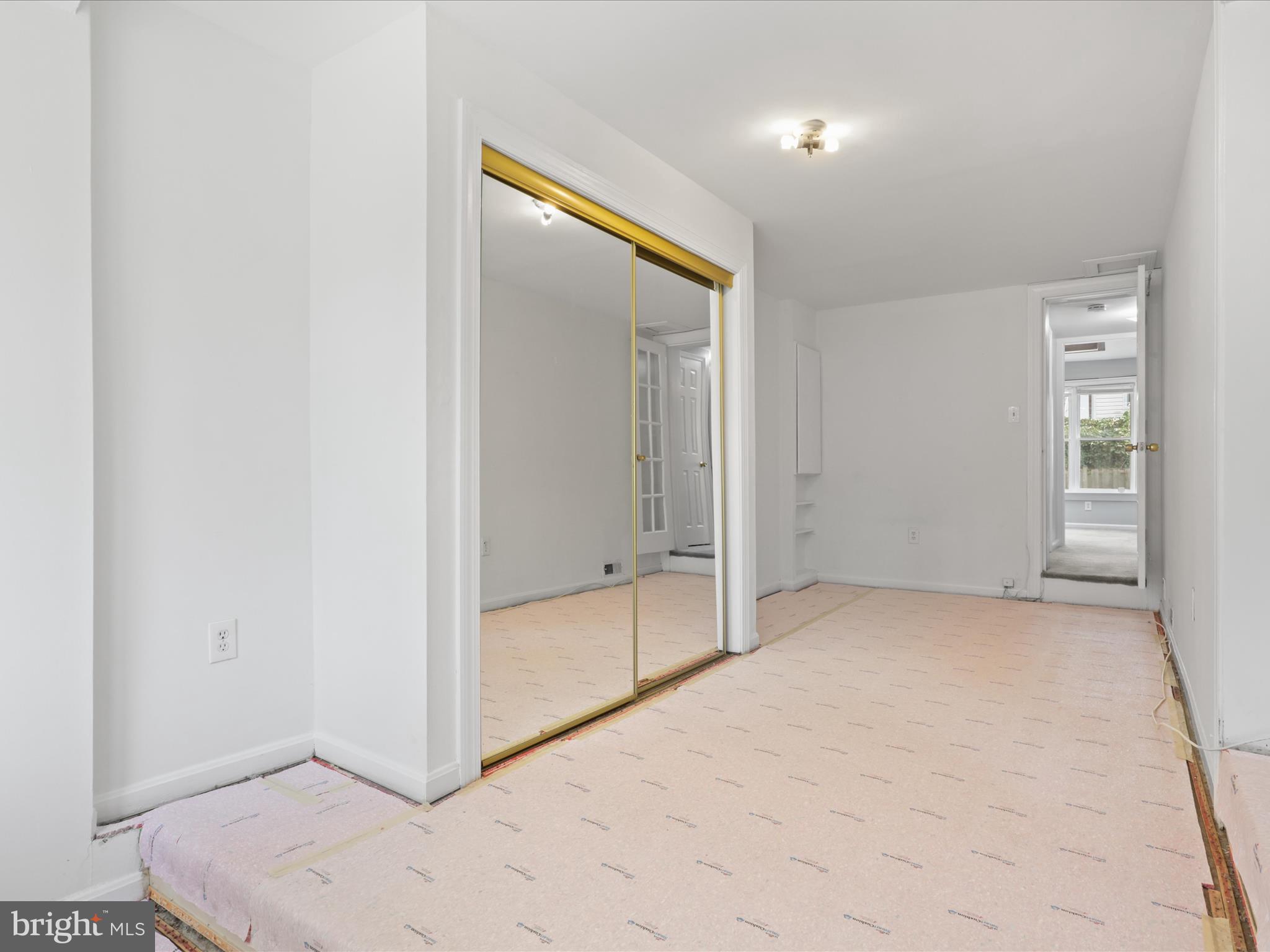 HOLMES - Residential