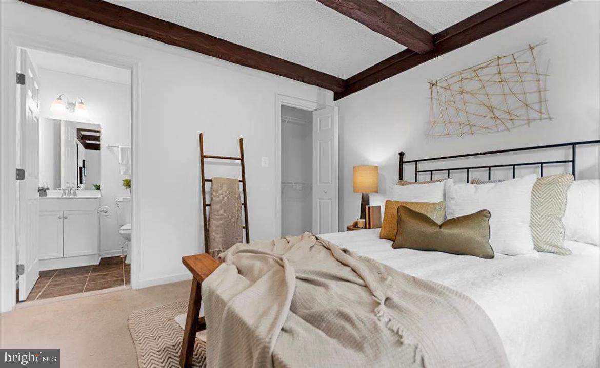 BLUE RIDGE FARMS - Residential Lease