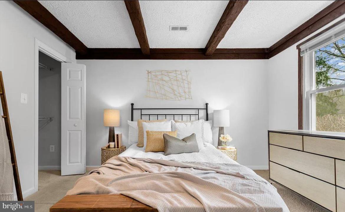 BLUE RIDGE FARMS - Residential Lease