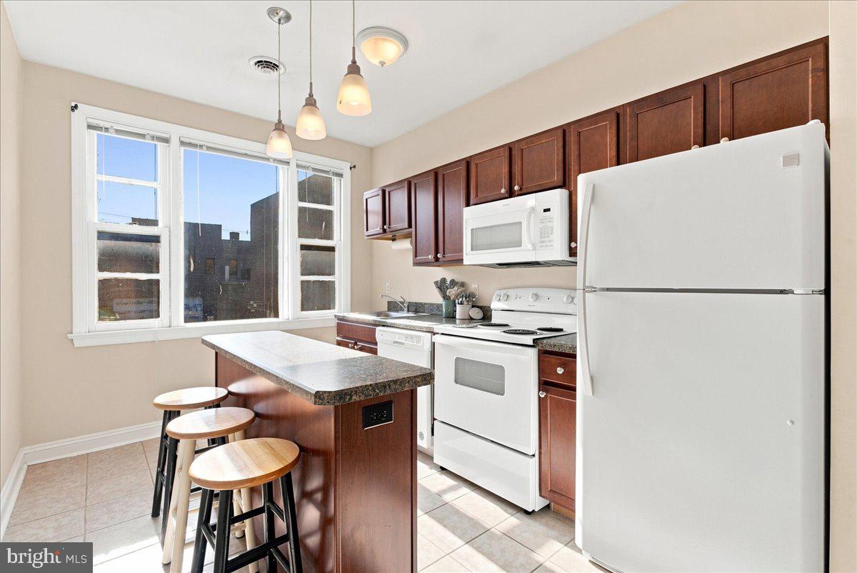 126 N BRADDOCK STREET 202