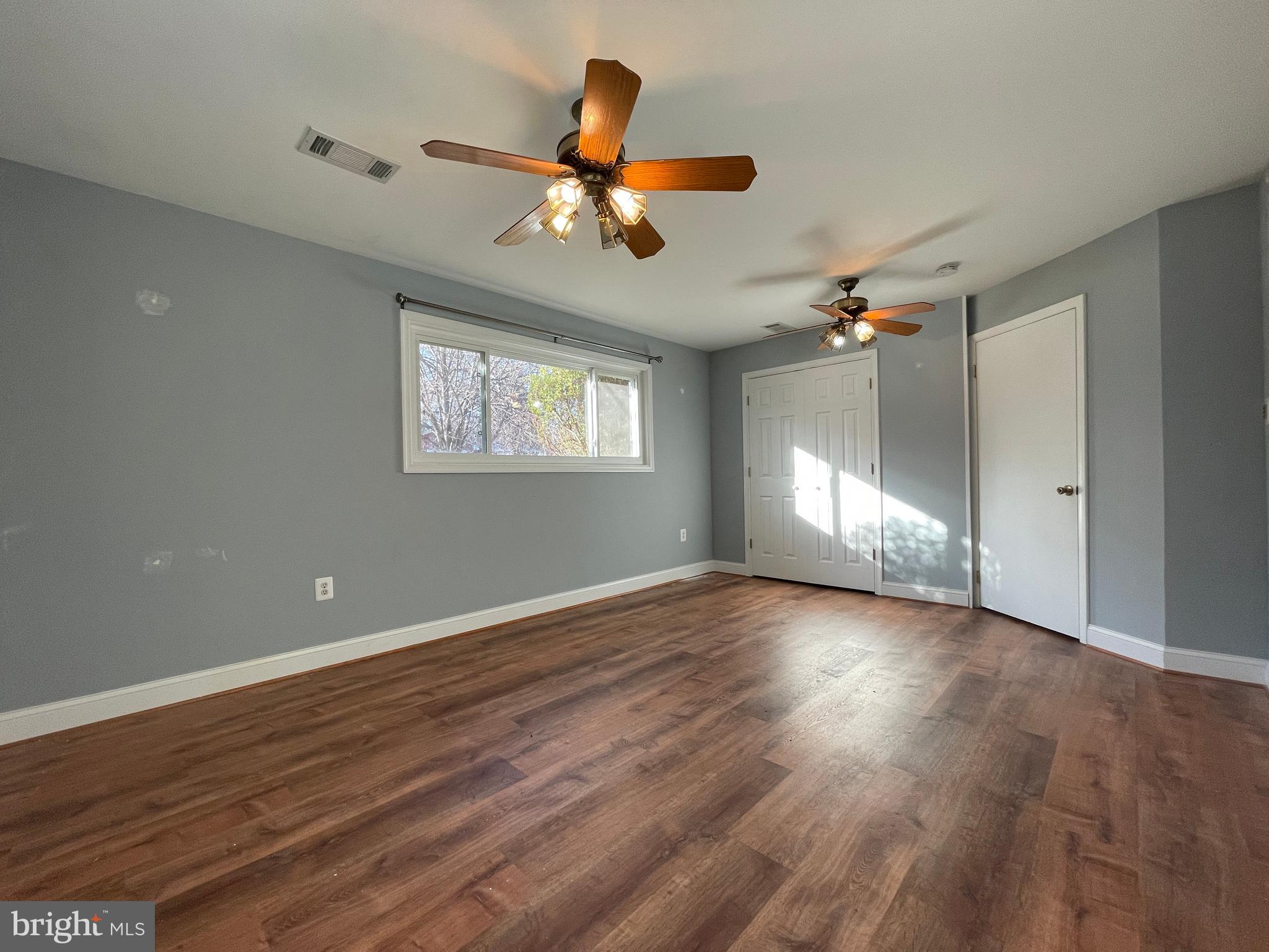 STONEYBROOK ESTATES - Residential Lease