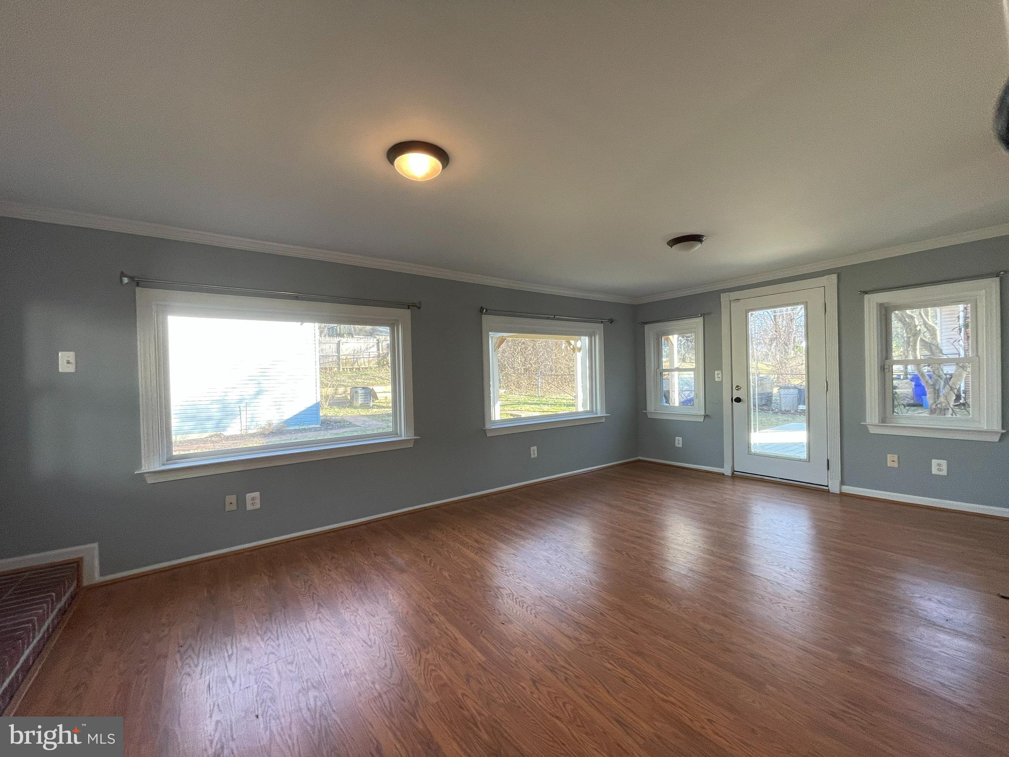 STONEYBROOK ESTATES - Residential Lease