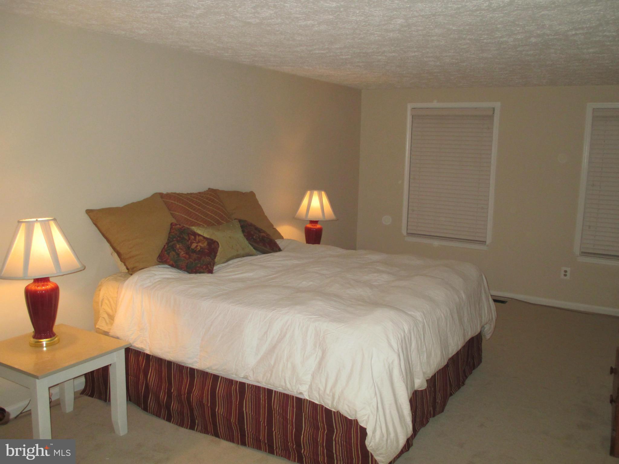 MIDDLE VALLEY - Residential