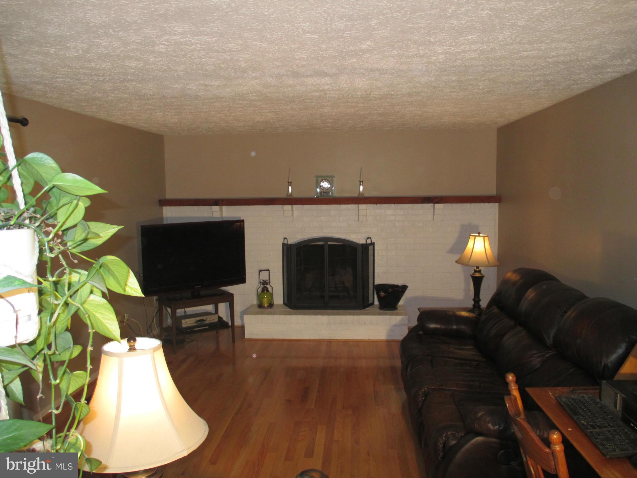 MIDDLE VALLEY - Residential