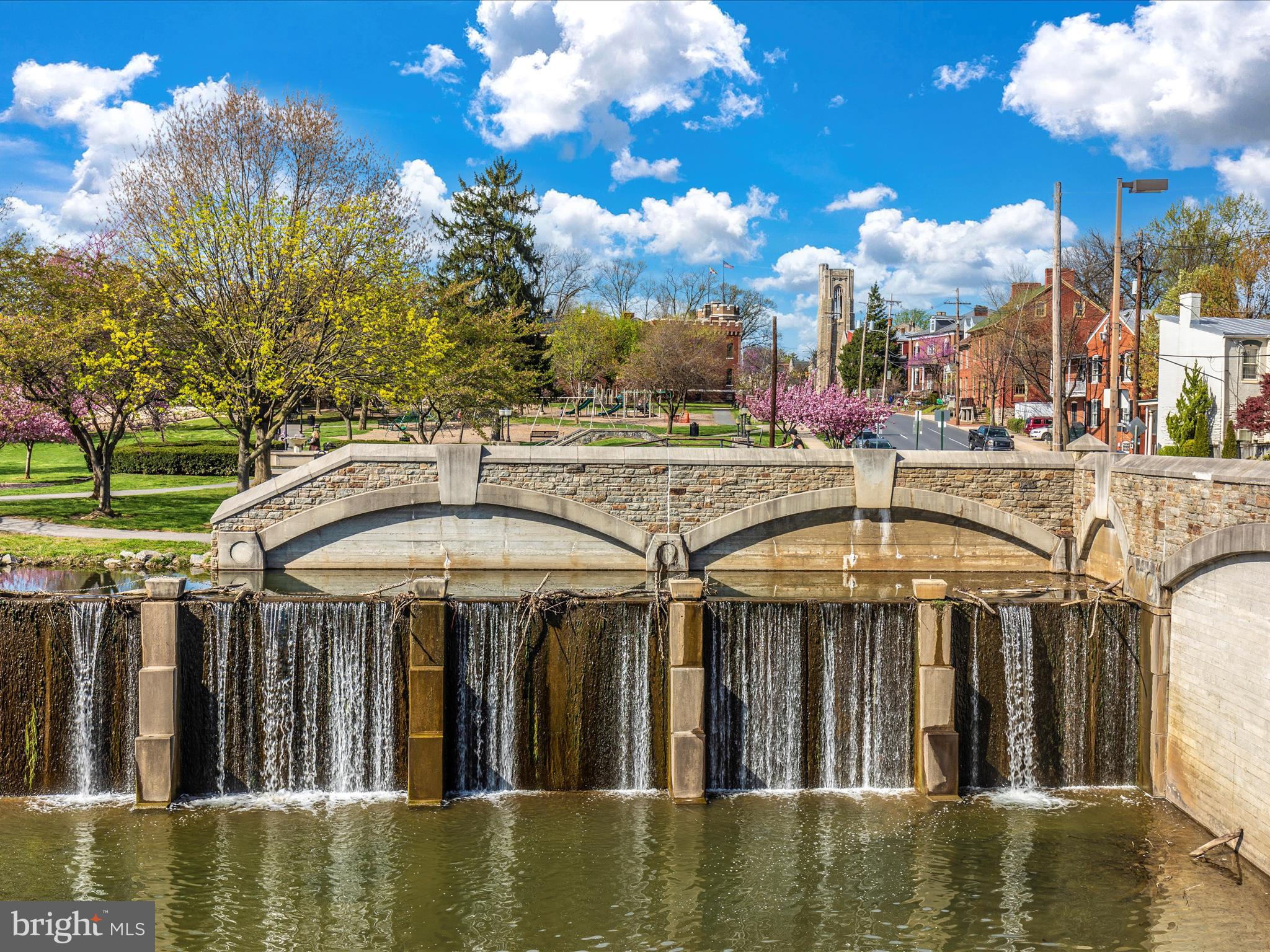 DOWNTOWN FREDERICK - Residential