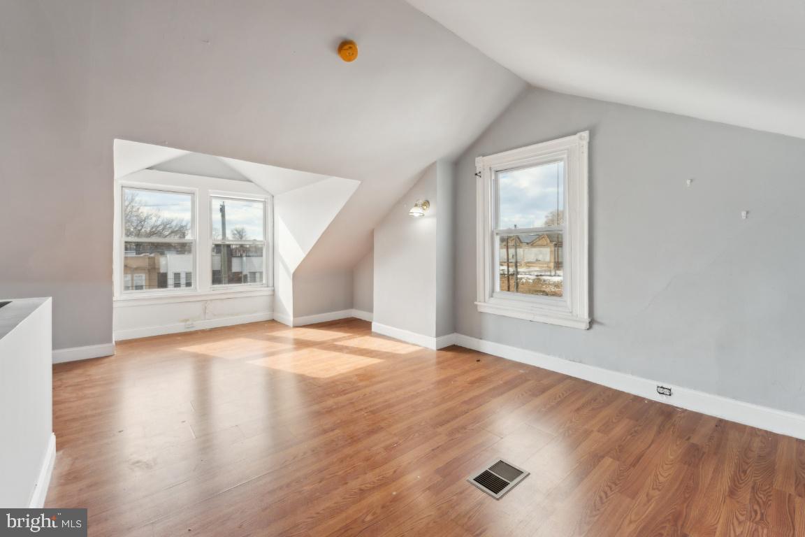 OLNEY - Residential