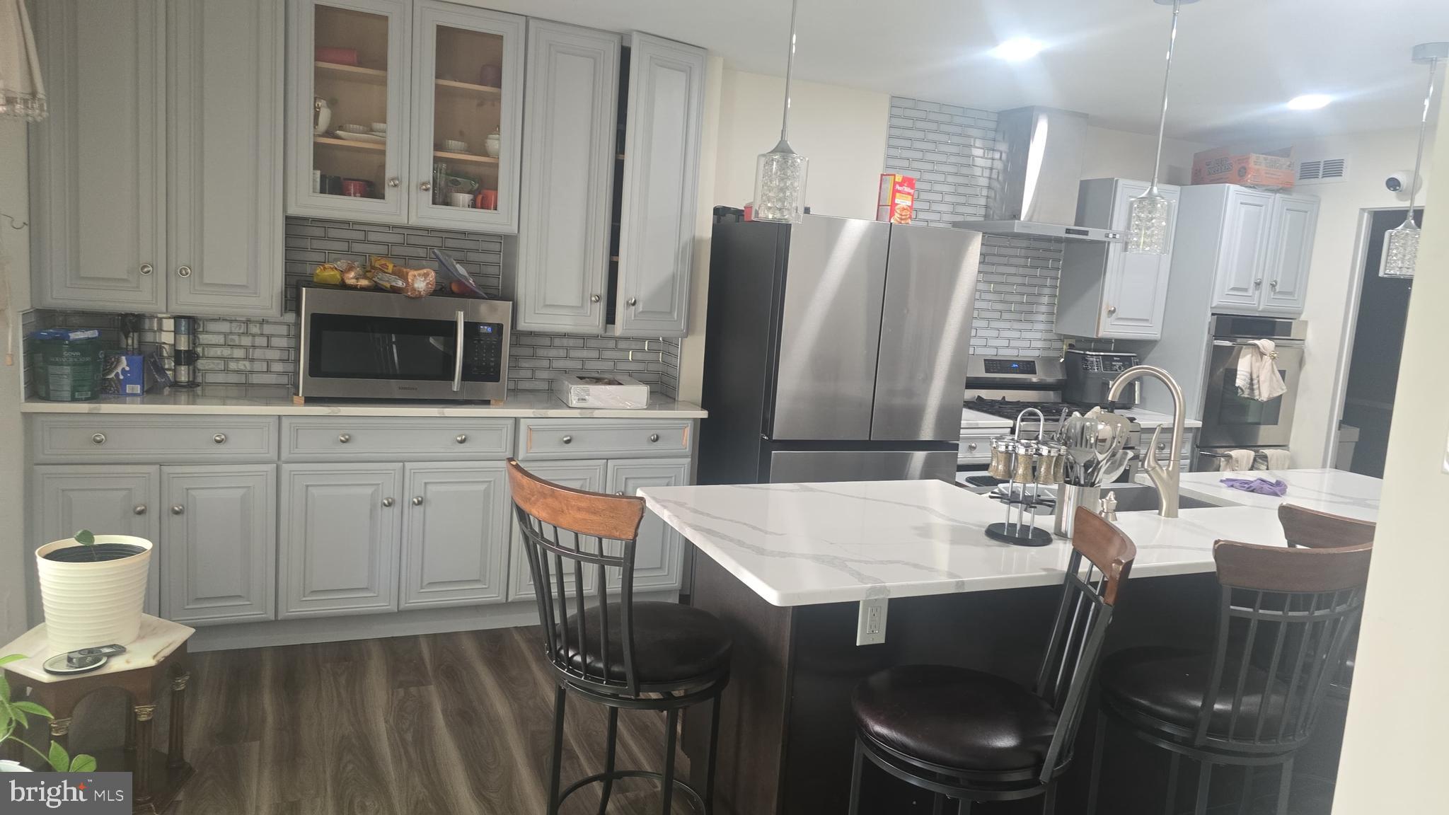 TALL TREES - Residential