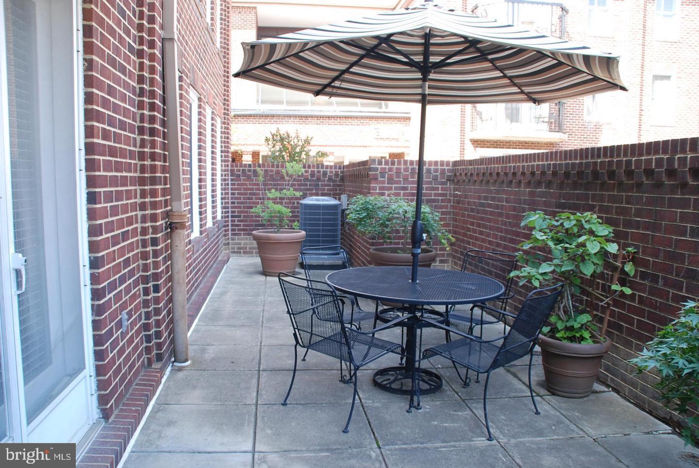 ST ASAPH SQUARE - Residential