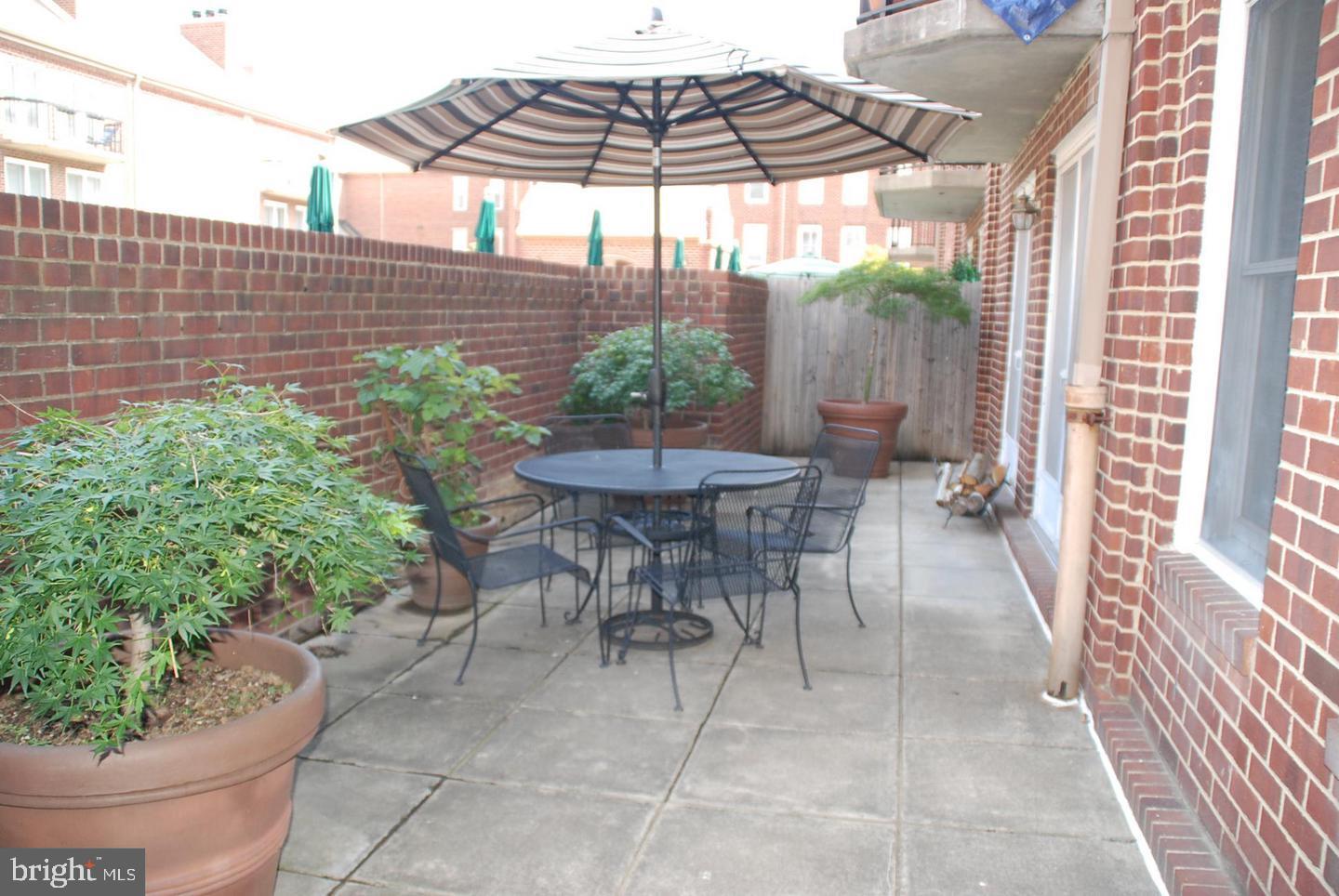 ST ASAPH SQUARE - Residential