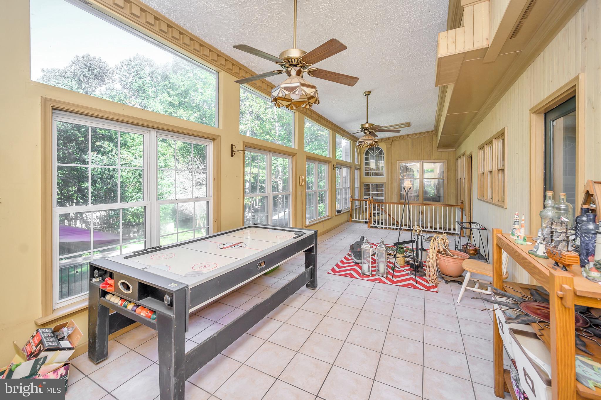 BLOOMSBURY - Residential