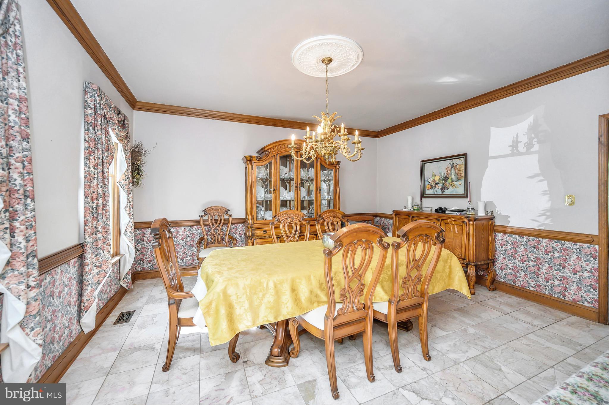 BLOOMSBURY - Residential