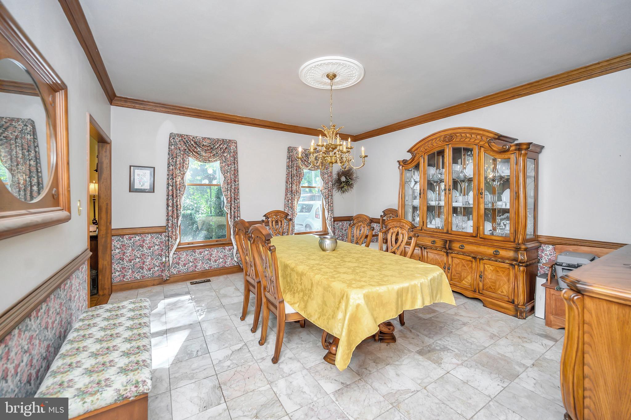 BLOOMSBURY - Residential