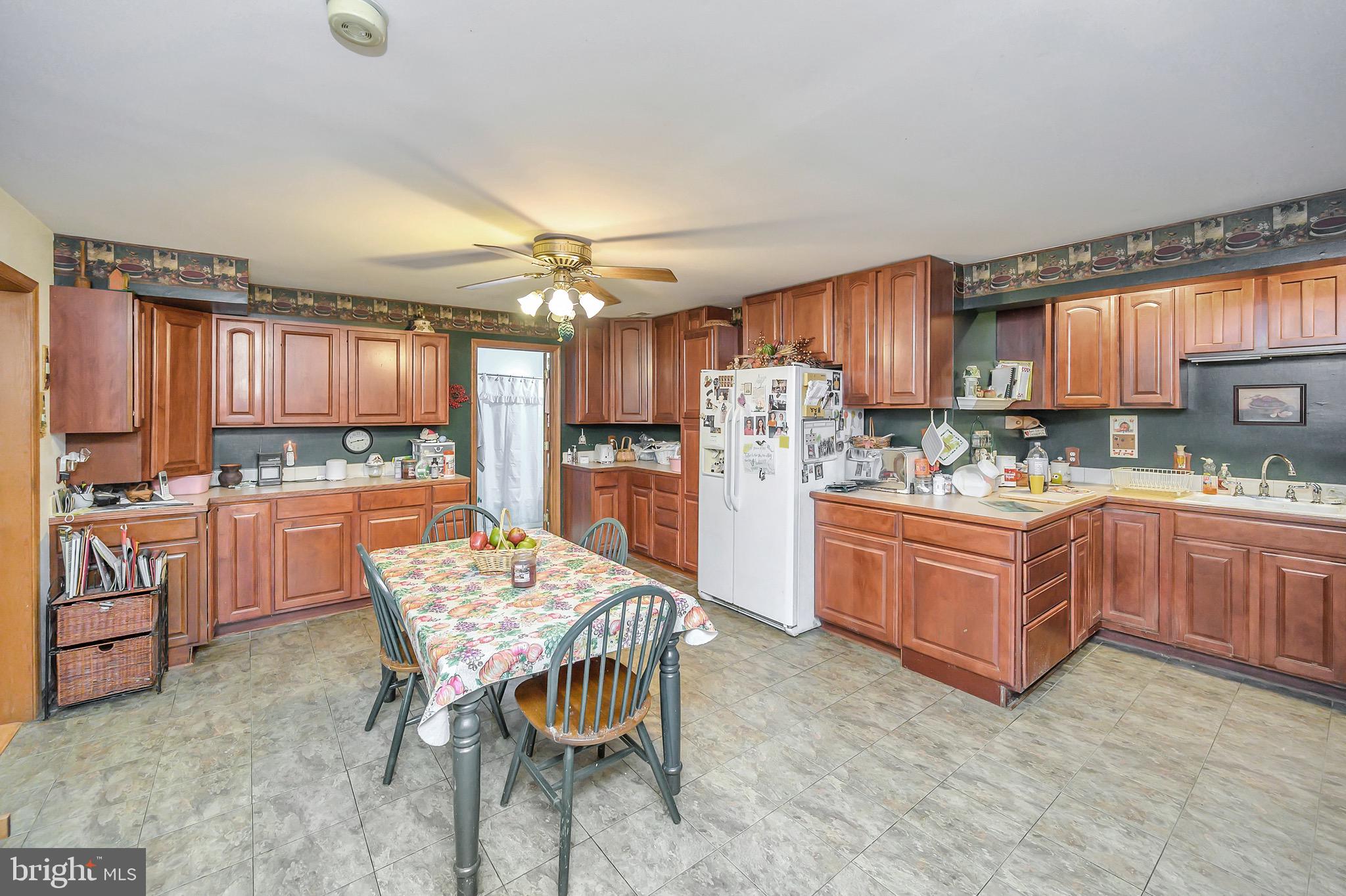 BLOOMSBURY - Residential