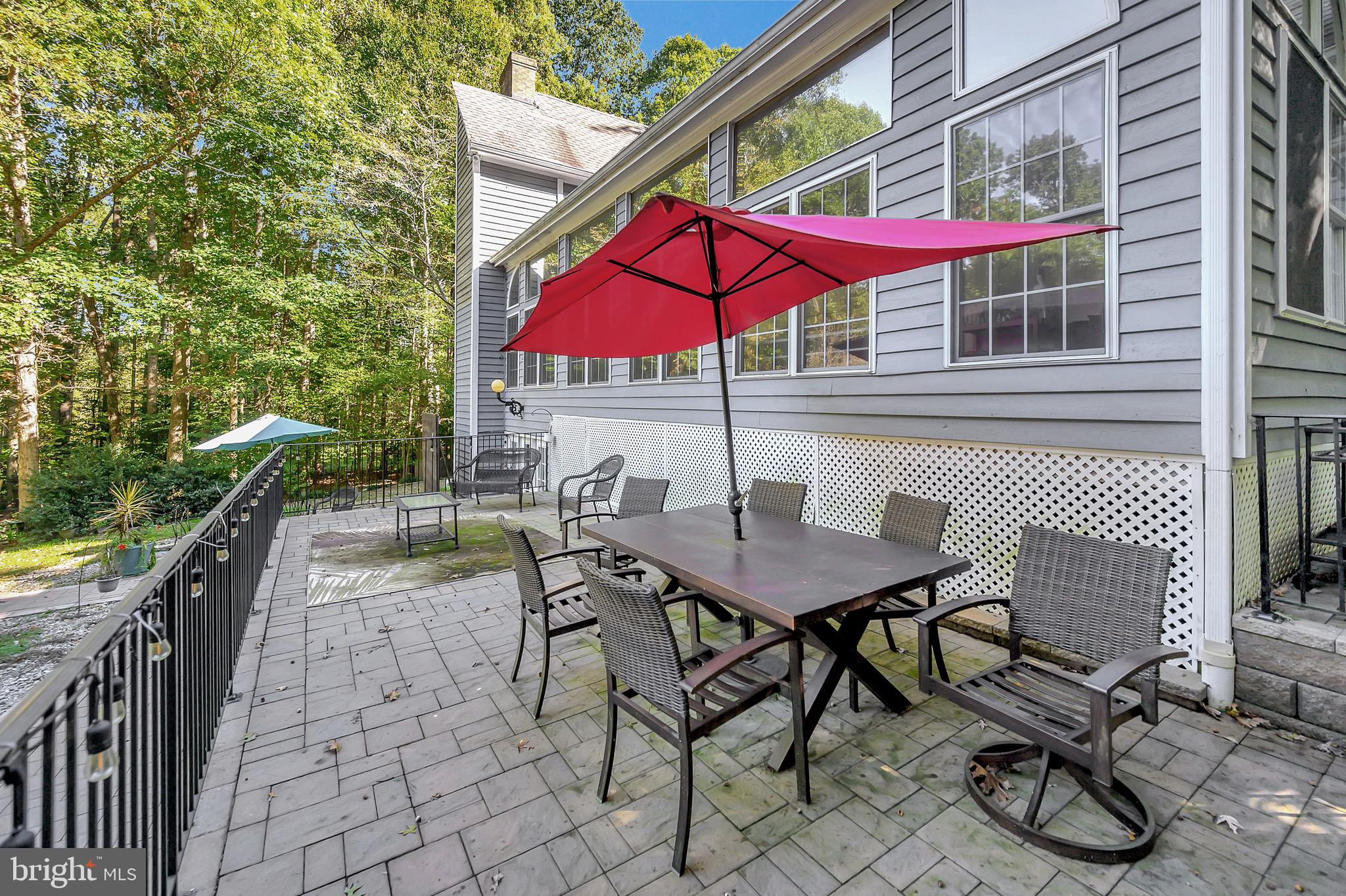 BLOOMSBURY - Residential