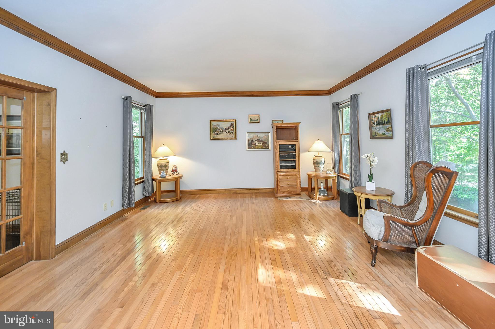 BLOOMSBURY - Residential