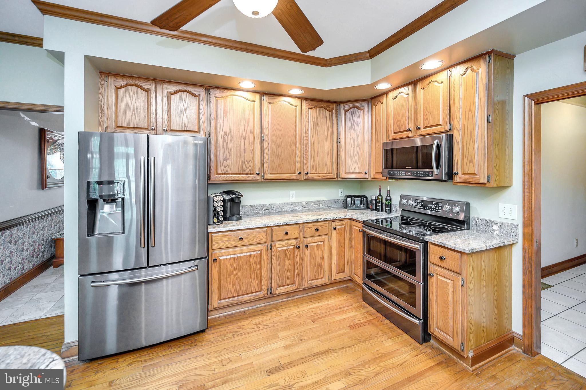 BLOOMSBURY - Residential