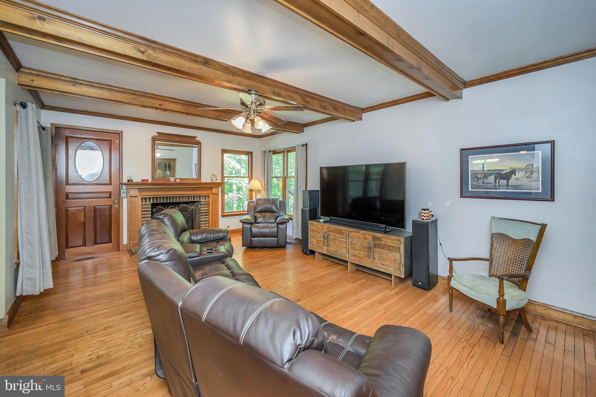 BLOOMSBURY - Residential