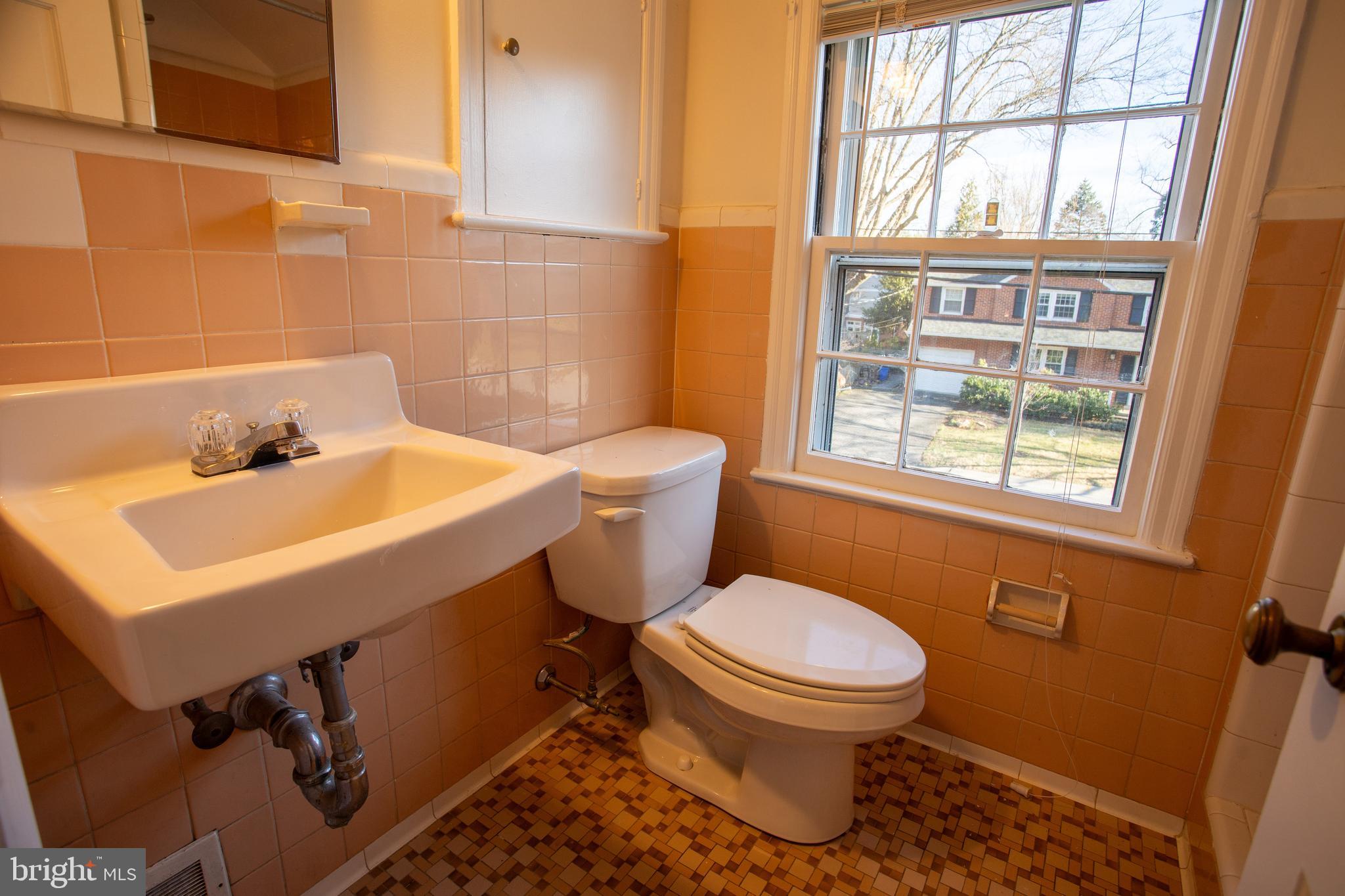 WOODACRES - Residential Lease