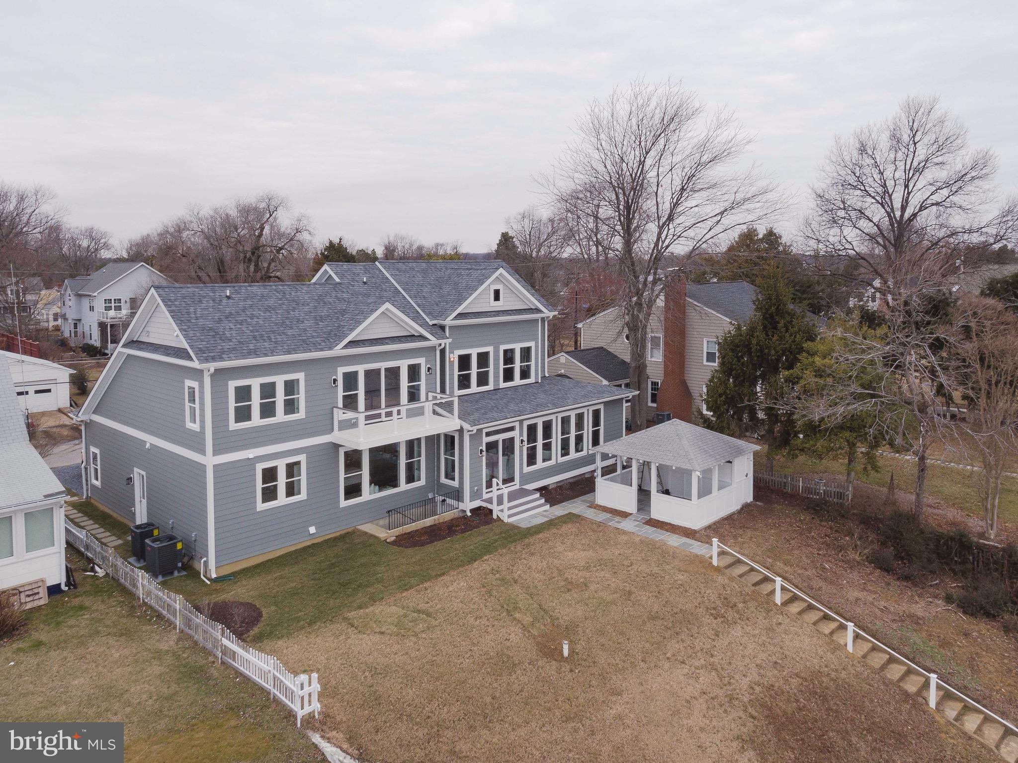 SHOREHAM BEACH - Residential