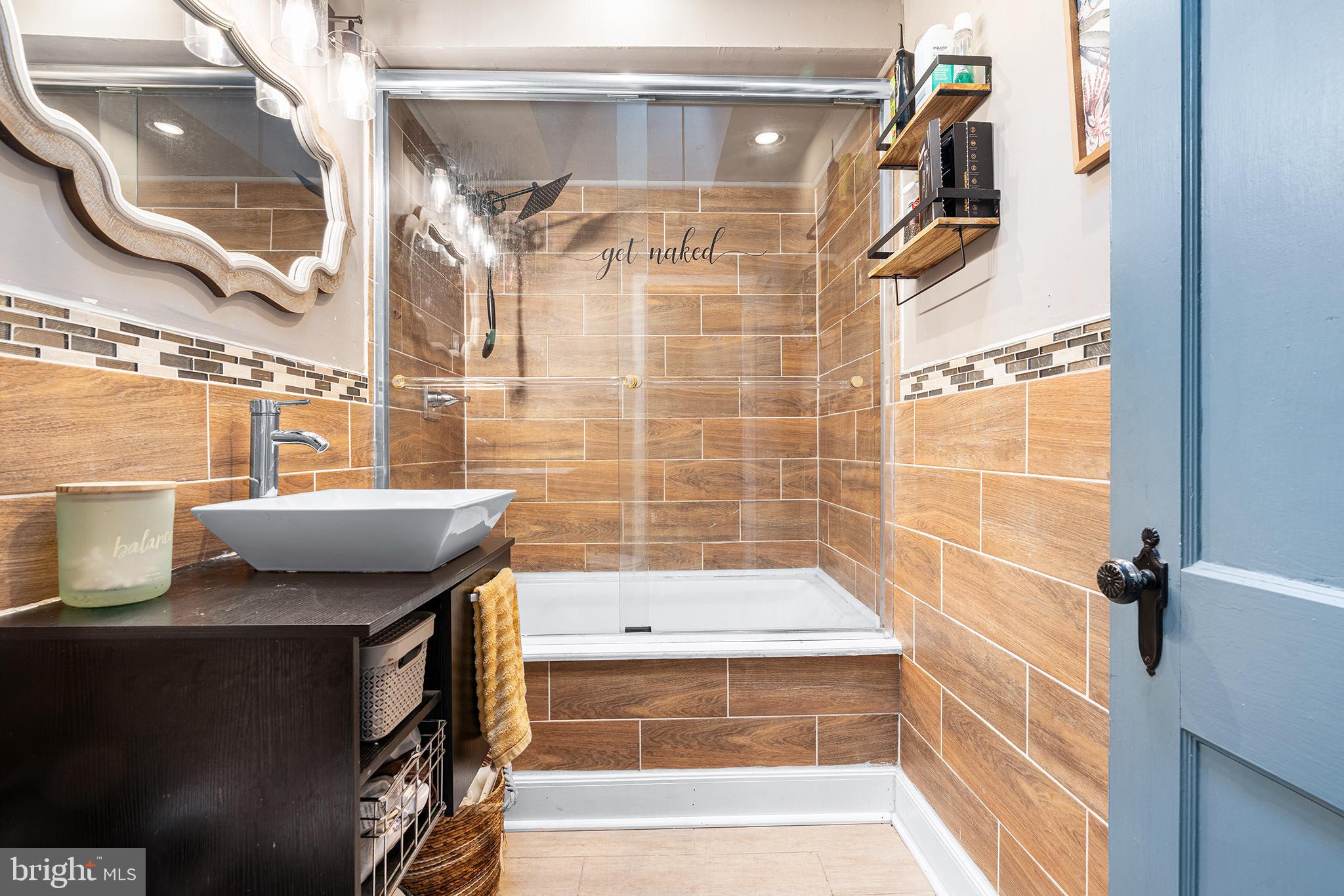 TACONY - Residential