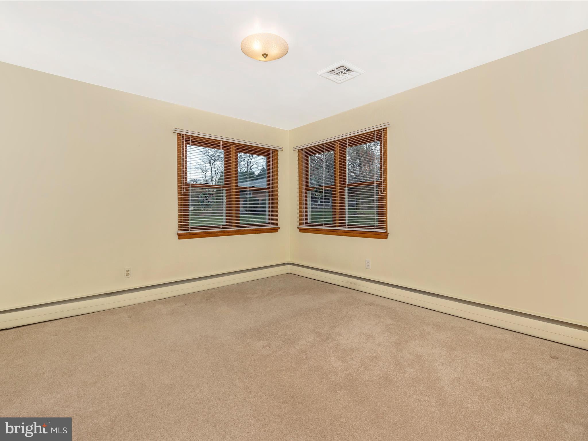 EDNOR HIGHLANDS - Residential