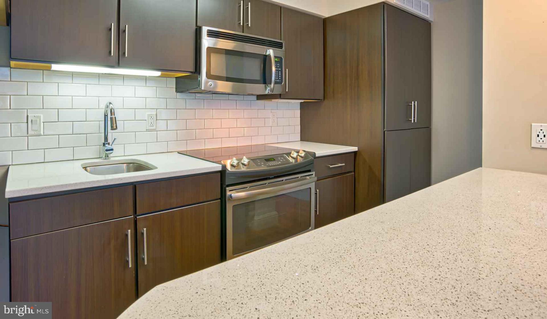 CENTER CITY - Residential Lease