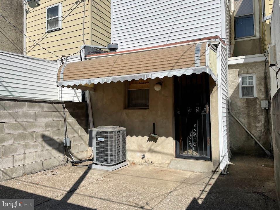 WHITMAN - Residential Lease