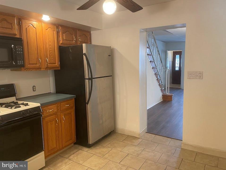 WHITMAN - Residential Lease