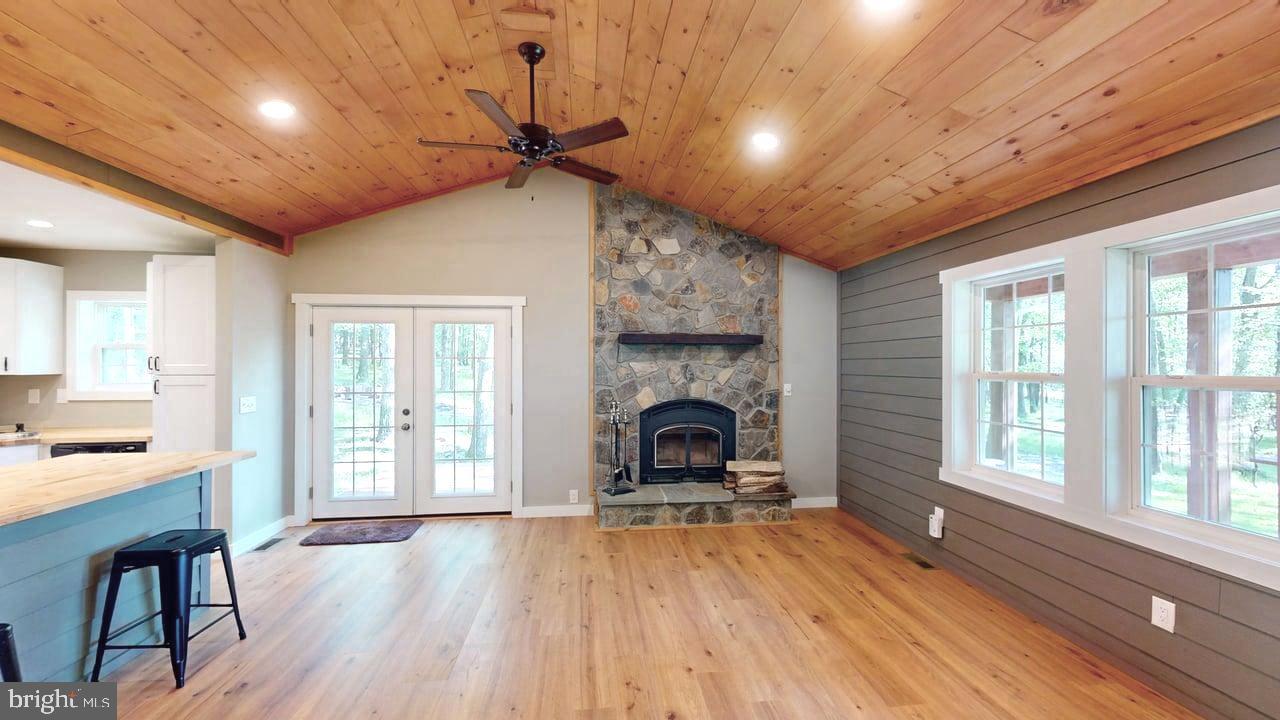 CHERRY RIDGE - Residential