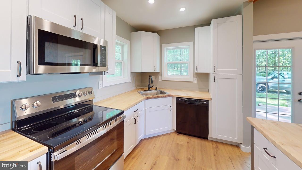 CHERRY RIDGE - Residential