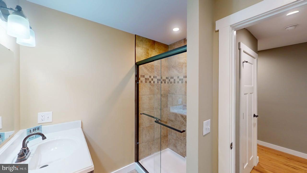 CHERRY RIDGE - Residential