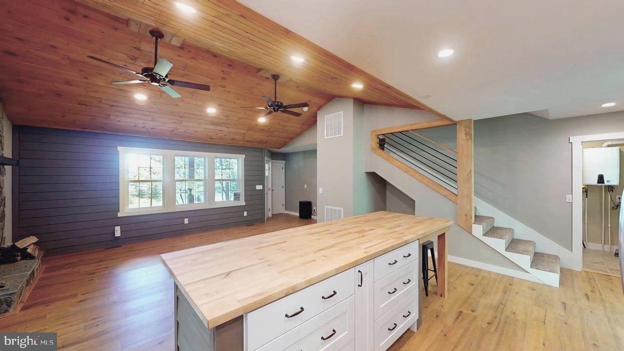 CHERRY RIDGE - Residential