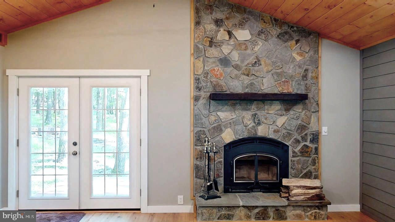 CHERRY RIDGE - Residential