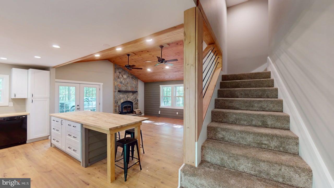 CHERRY RIDGE - Residential