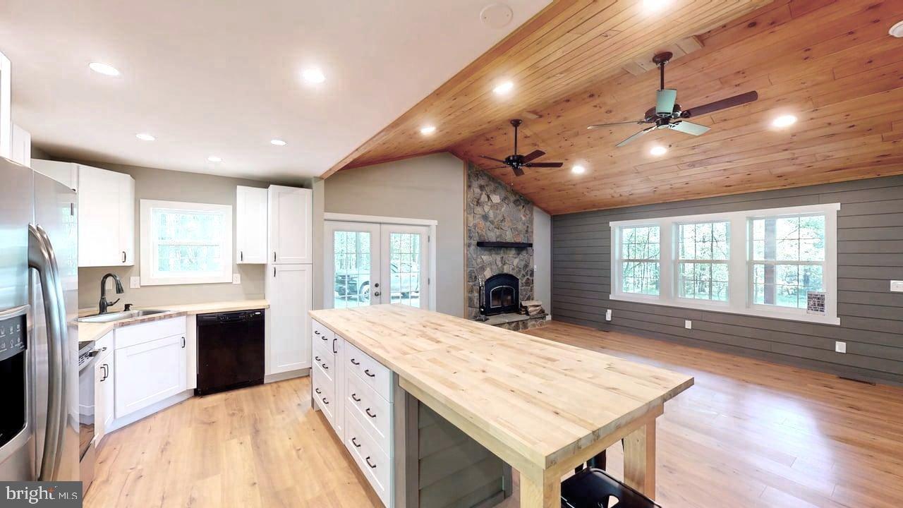 CHERRY RIDGE - Residential