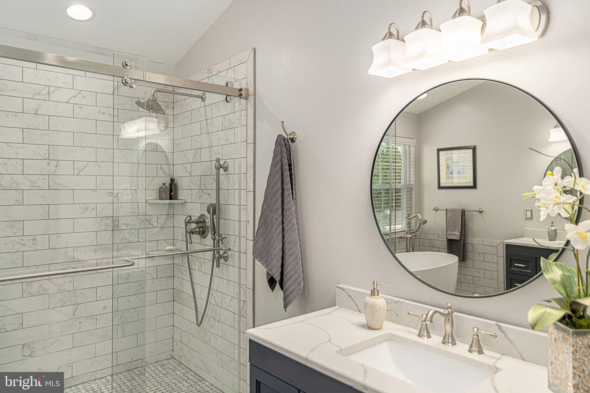 CLEARVIEW ESTS - Residential