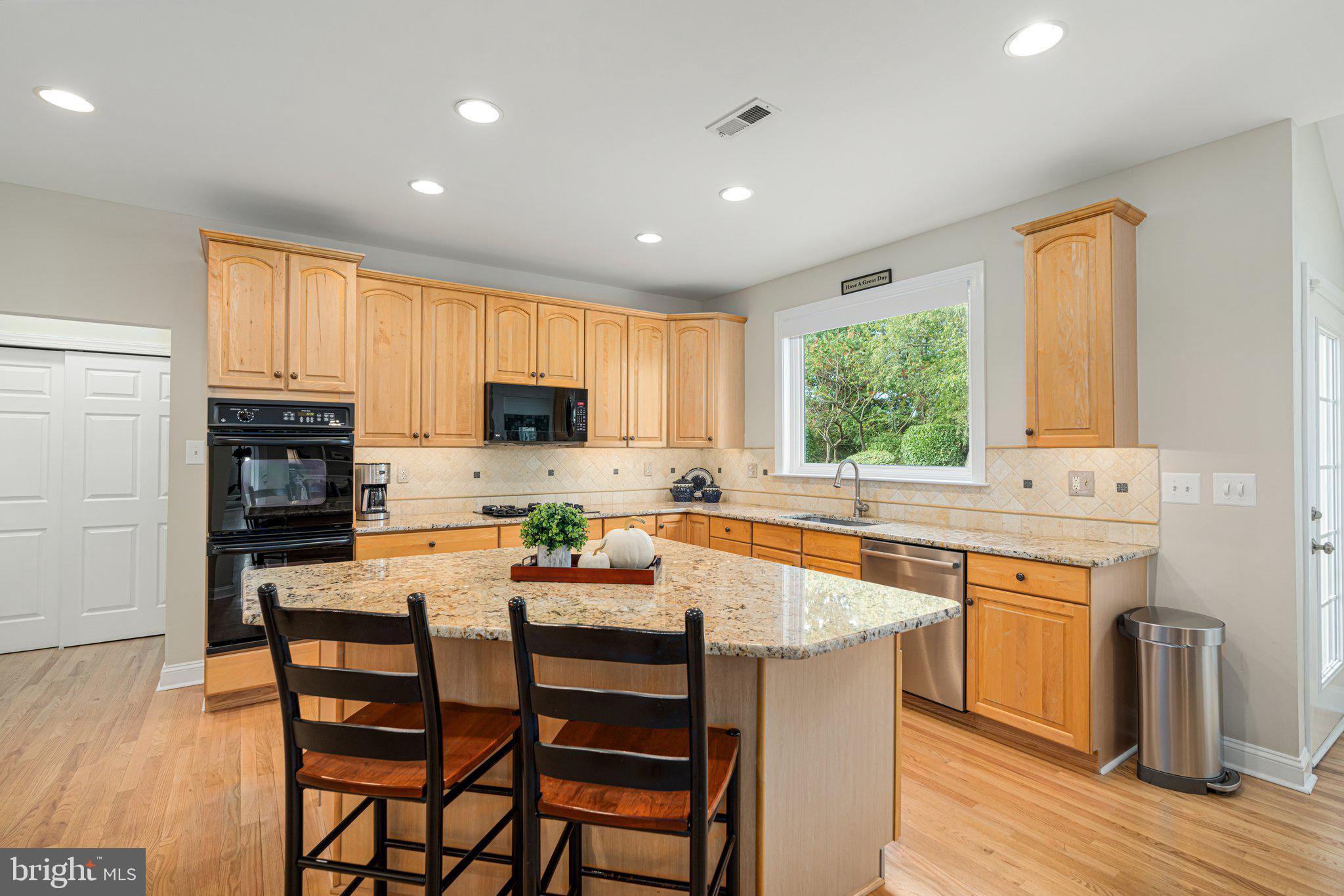 CLEARVIEW ESTS - Residential