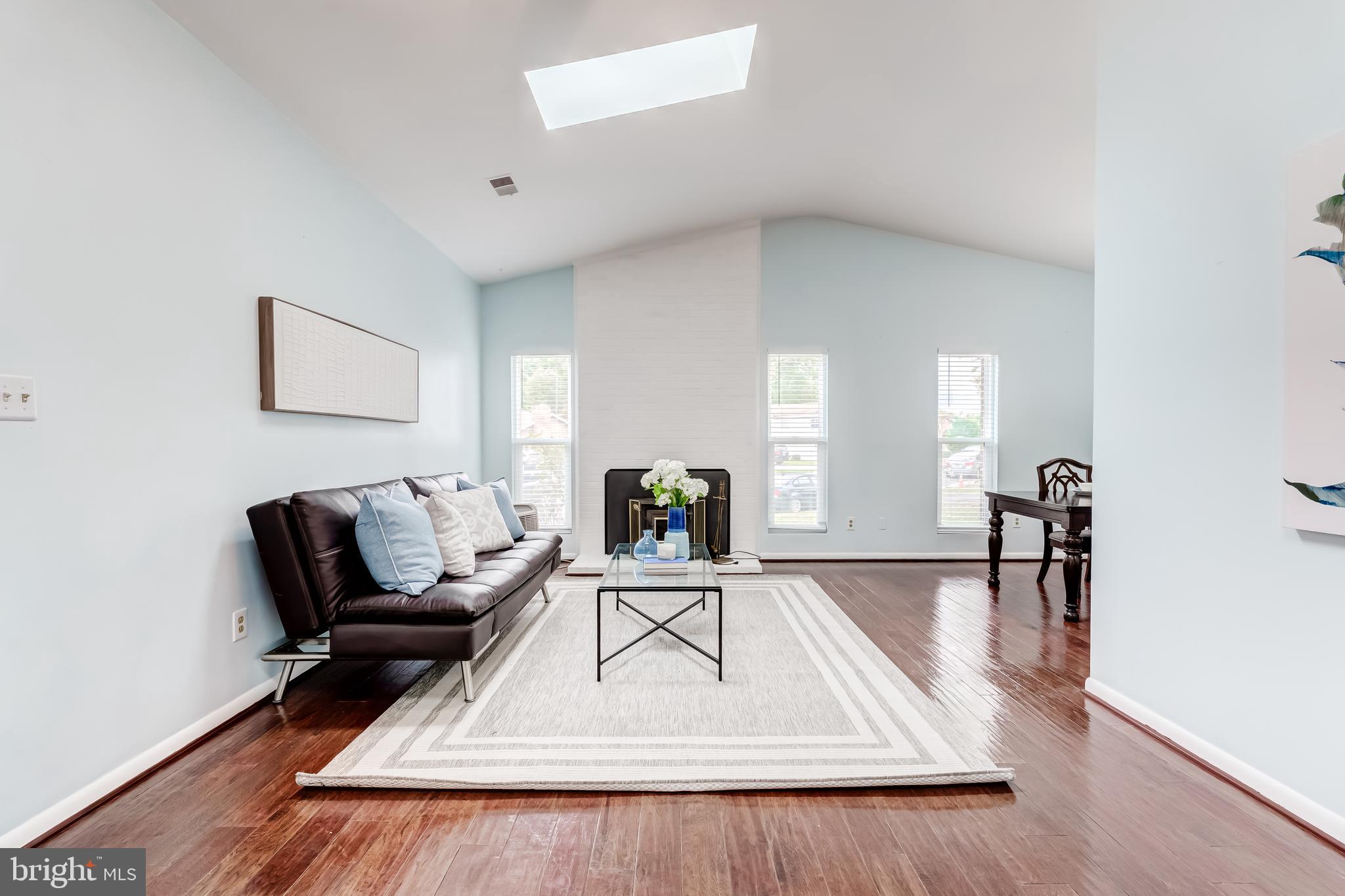 316 HANFORD COURT