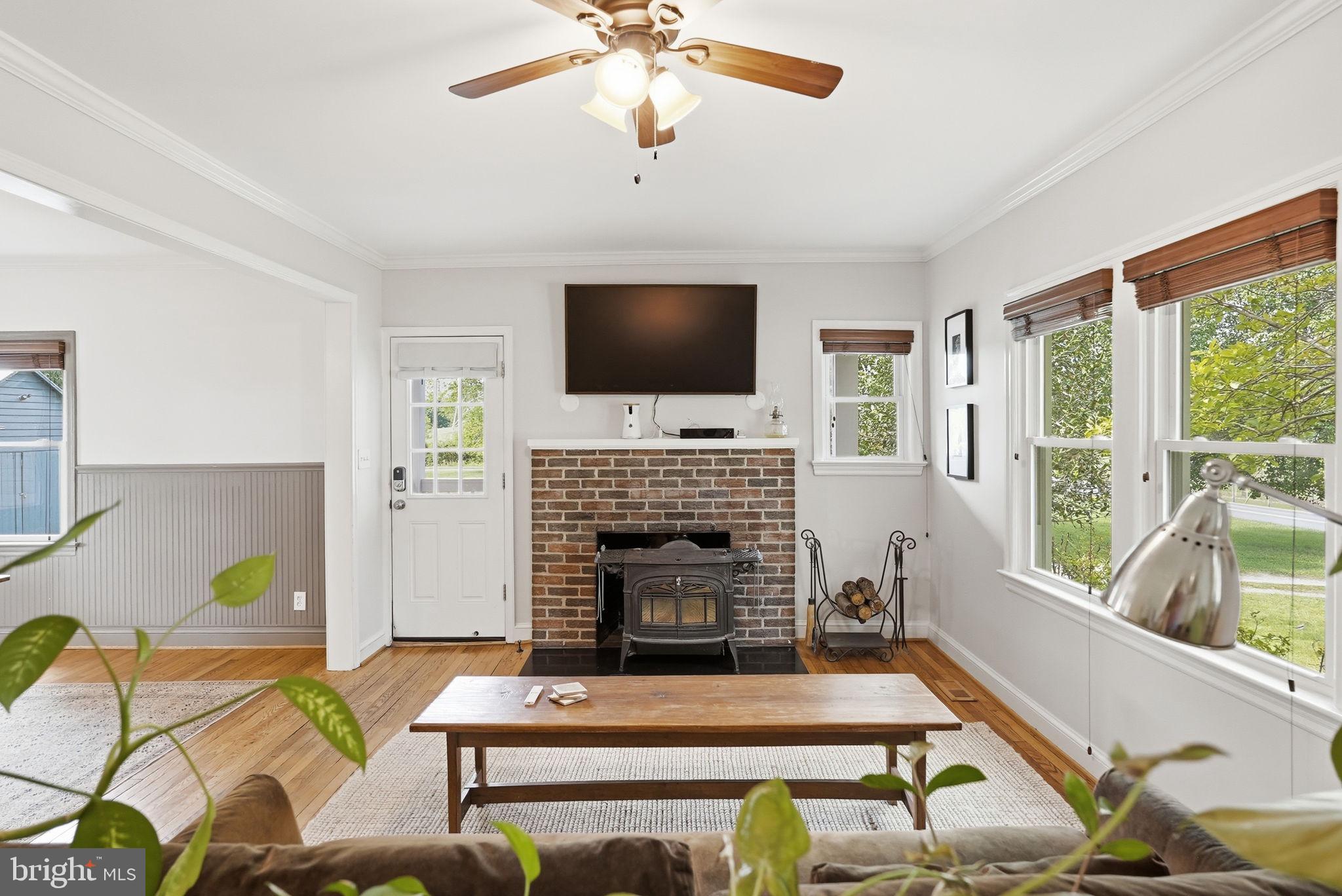 COLESVILLE OUTSIDE - Residential