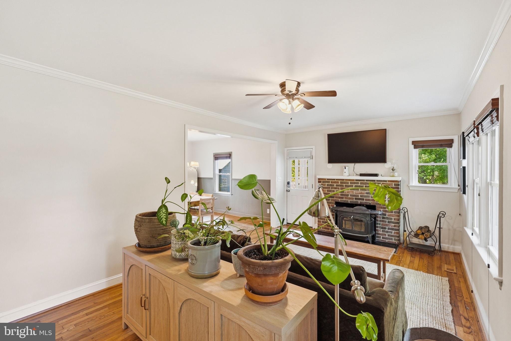 COLESVILLE OUTSIDE - Residential