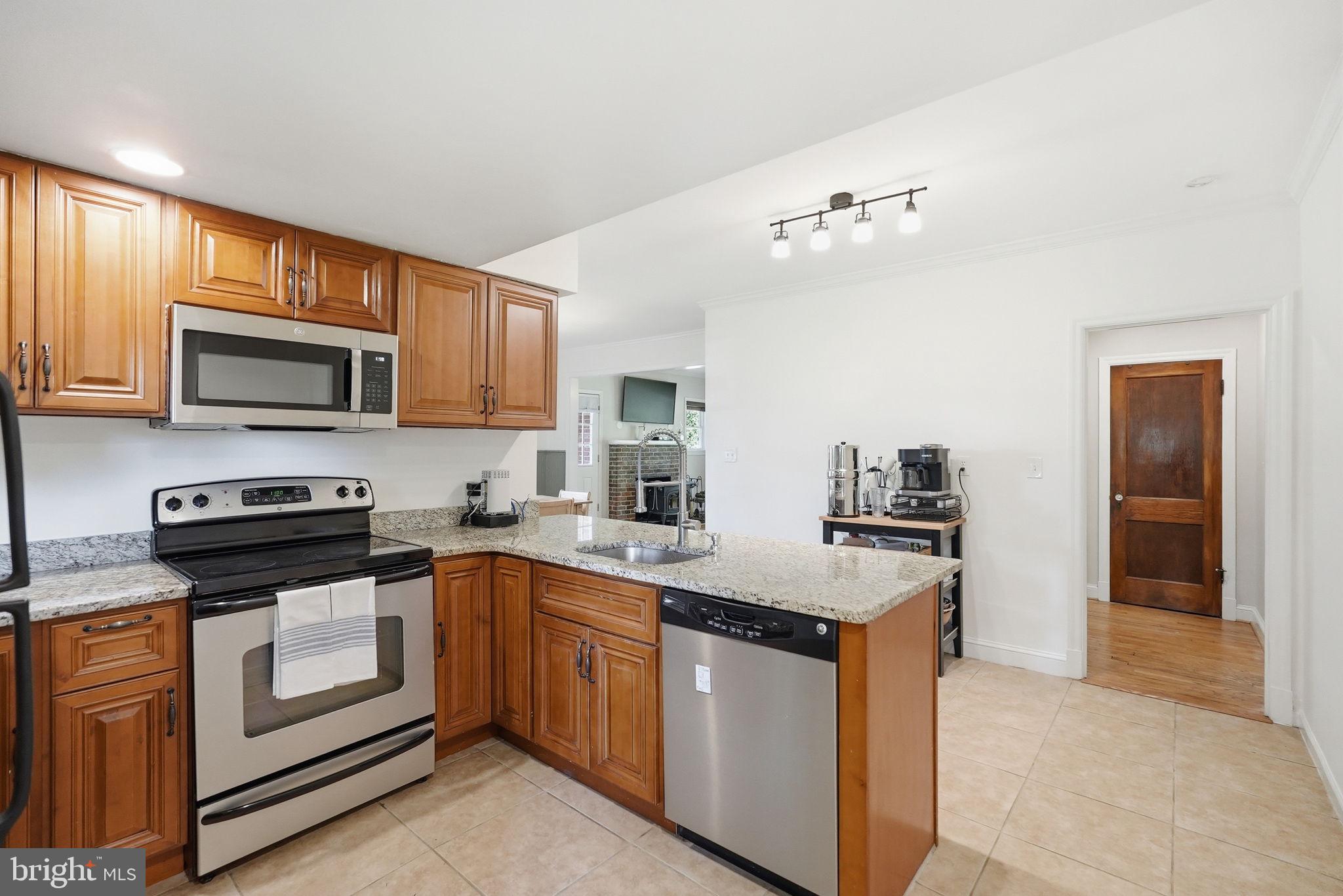 COLESVILLE OUTSIDE - Residential