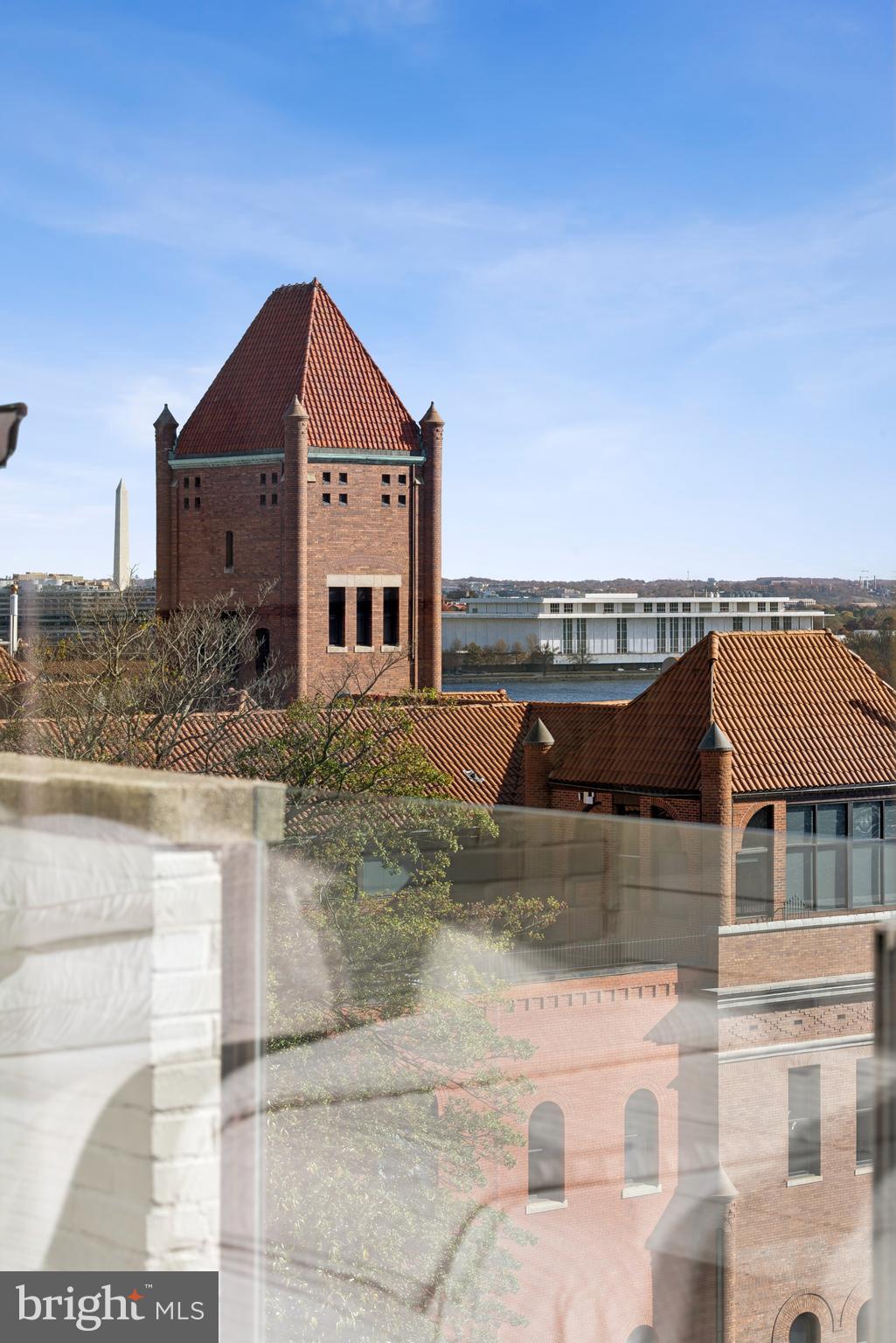 GEORGETOWN - Residential